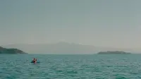 Backdrop to the movie "Aftersun" #691336