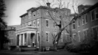 Backdrop to the movie "Crownsville Hospital: From Lunacy to Legacy" #772106