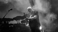 Backdrop to the movie "David Gilmour Live at the Circus Maximus, Rome" #869101