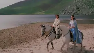 Backdrop to the movie "Ella Enchanted" #861504