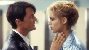 Backdrop to the movie "Showgirls" #606719