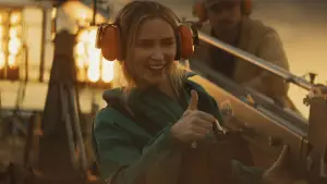 Backdrop to the movie "The Fall Guy" #572369