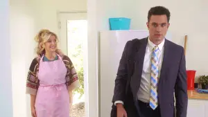 Backdrop to the movie "Lucky Hearts" #392443