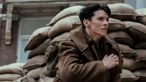 Backdrop to the movie "Dunkirk" #570404
