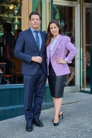 Poster to the movie "His & Hers" #737020