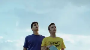 Backdrop to the movie "Earthbound" #537562