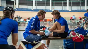 Backdrop to the movie "Our Erika" #808178