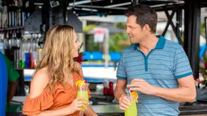 Backdrop to the movie "Pearl in Paradise" #421579