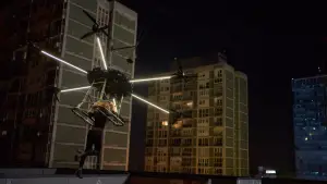 Backdrop to the movie "Canary Black" #622967