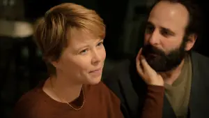 Backdrop to the movie "Three Friends" #584024