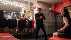 Backdrop to the movie "Anora" #547756