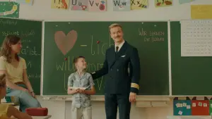 Backdrop to the movie "Peacock" #729609