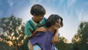 Backdrop to the movie "Young Hearts" #756870