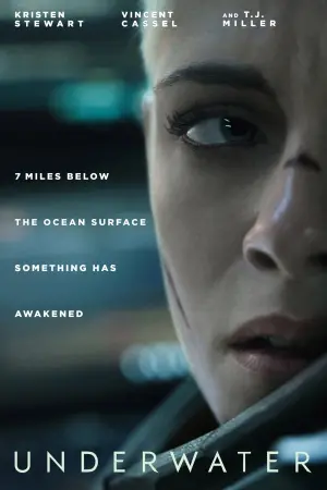 Poster to the movie "Underwater" #88111