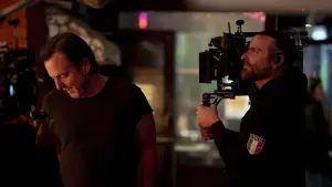 Backdrop to the movie "Is This Thing On?" #527000