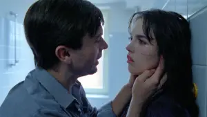 Backdrop to the movie "Possession" #670736