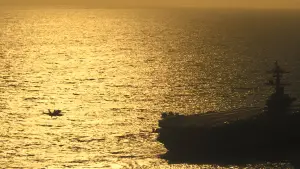 Backdrop to the movie "Top Gun: Maverick" #553435