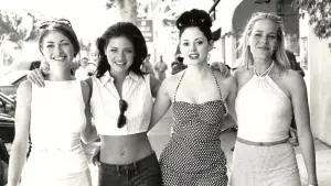 Backdrop to the movie "Jawbreaker" #858648