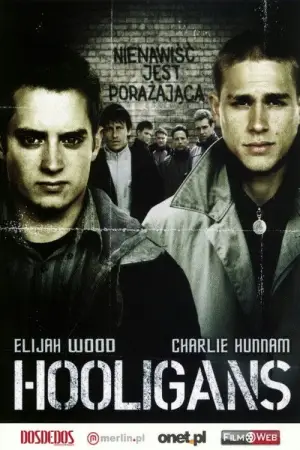 Poster to the movie "Green Street Hooligans" #864592