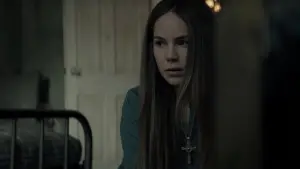 Backdrop to the movie "The Exorcism of Carmen Farias" #441652