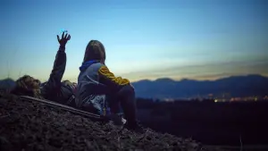 Backdrop to the movie "Meanwhile on Earth" #443224