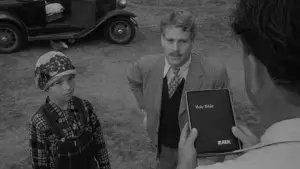 Backdrop to the movie "Paper Moon" #753071