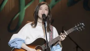 Backdrop to the movie "My Beloved Stranger" #633003