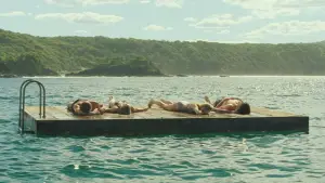 Backdrop to the movie "Adore" #812283