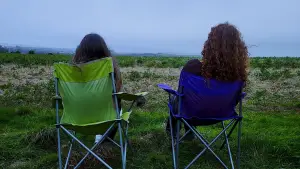 Backdrop to the movie "Dreams, Confessions and The End Of The World" #772859