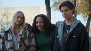 Backdrop to the movie "Clown in a Cornfield" #588627