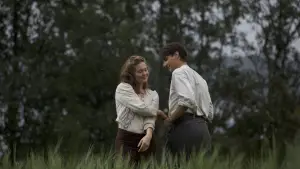 Backdrop to the movie "Land of Hope" #689923