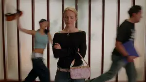 Backdrop to the movie "Mean Girls" #593943