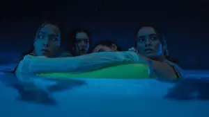 Backdrop to the movie "Primate" #510107