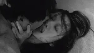 Backdrop to the movie "Woman in the Dunes" #749757