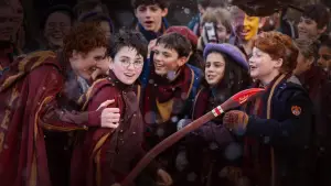 Backdrop to the movie "Finding Harry: The Craft Behind the Magic" #793994