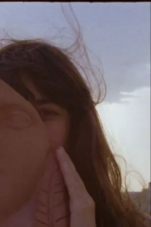 Poster to the movie "What We Ask of a Statue is That It Doesn’t Move" #484771