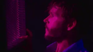 Backdrop to the movie "Glorious" #393478