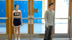 Backdrop to the movie "Love at First Glance" #421679