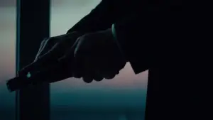 Backdrop to the movie "Crime 101" #513172