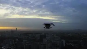 Backdrop to the movie "Drone" #667678