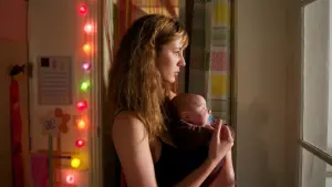 Backdrop to the movie "A Happy Event" #484090