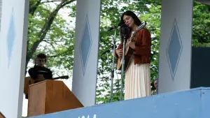 Backdrop to the movie "A Complete Unknown" #577629