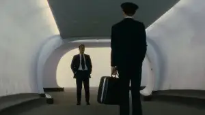 Backdrop to the movie "Catch Me If You Can" #799443