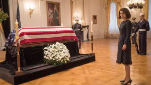 Backdrop to the movie "Jackie" #720005