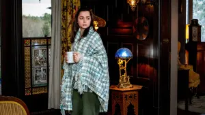 Backdrop to the movie "Knives Out" #185037