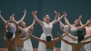 Backdrop to the movie "Danur: The Last Chapter" #761802