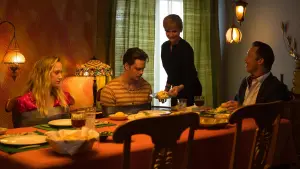 Backdrop to the movie "Villains" #298437