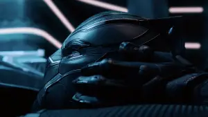 Backdrop to the movie "Black Panther" #563080