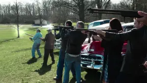 Backdrop to the movie "Gila!" #637976