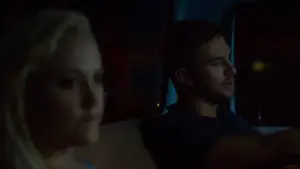 Backdrop to the movie "The Guest" #851129
